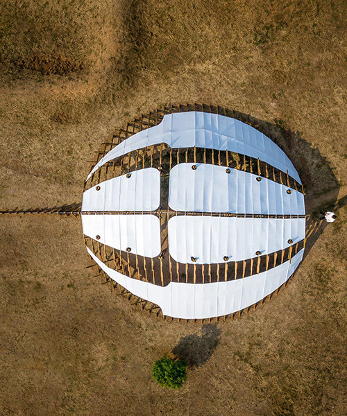 Félelmetes ívelt fa szerkezet: Teknősbéka inspirálta Taiwanon!