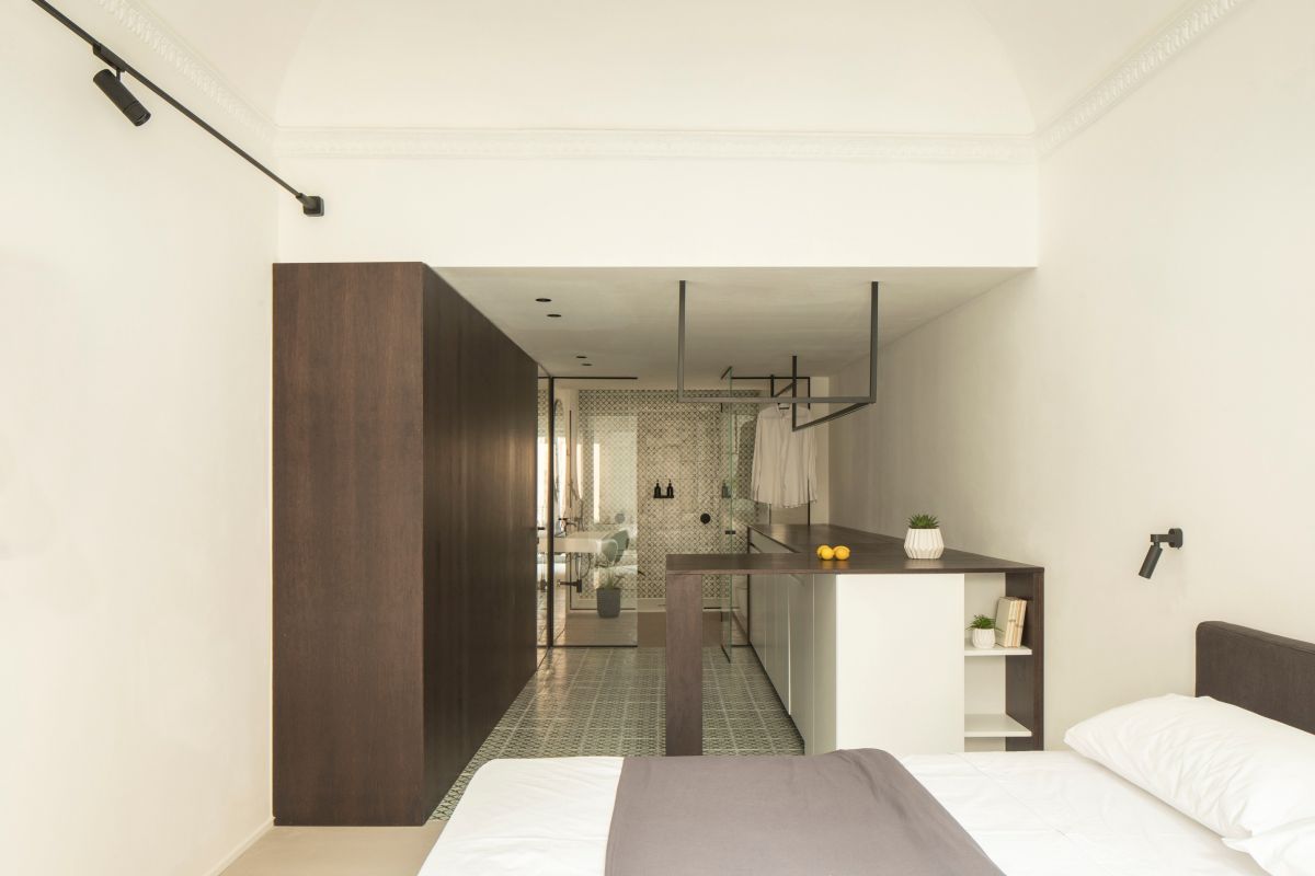 Modern fekete kabin a quebeci erdő mélyén!