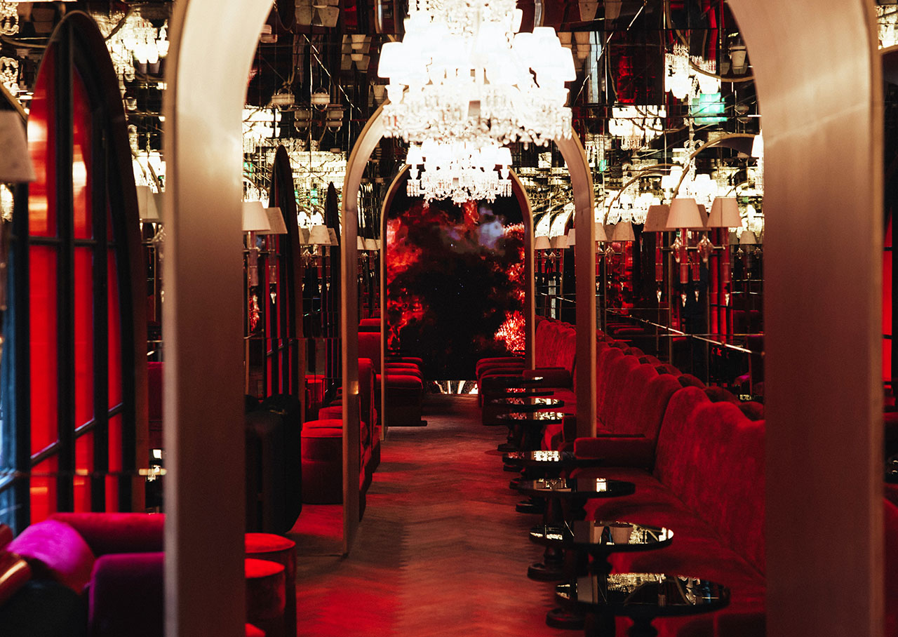 Eiffel-torony: Párizsi Sax Hotel páratlan kilátása!