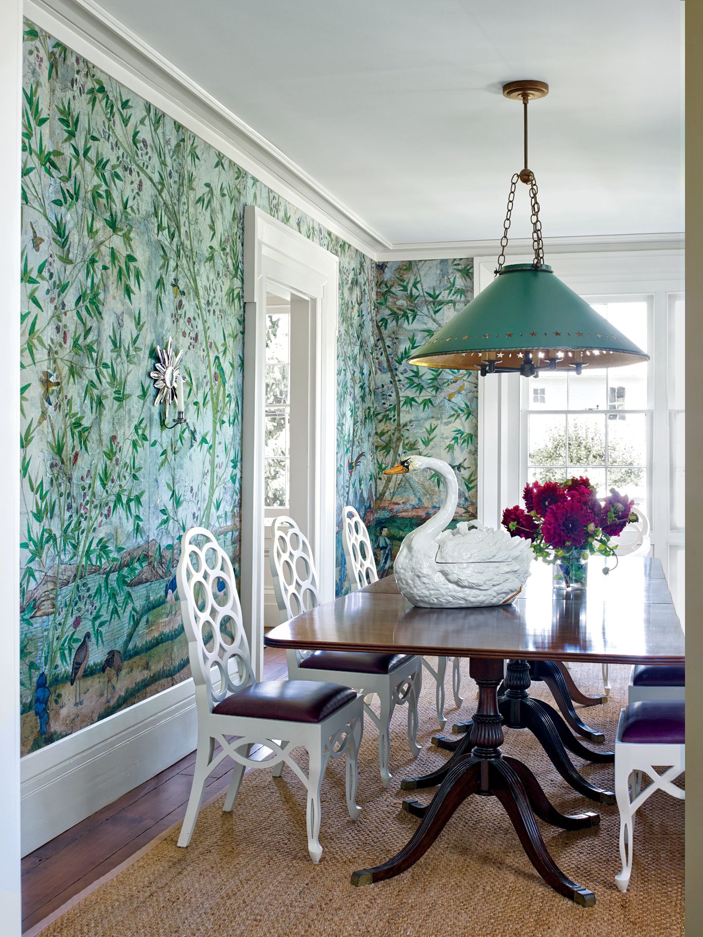 Hattyú Dekor Trend 2025: Swancore az asztali és enteriőrben!