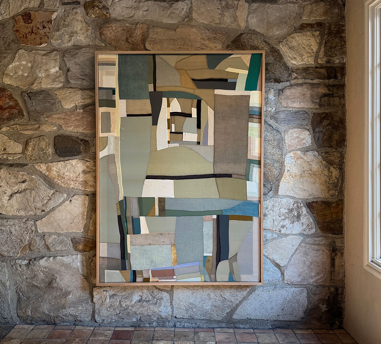 F5: Kiva Motnyk a Peónia Szezonról és Természetes Színekről