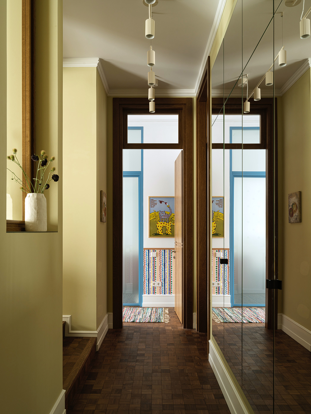 Konyha emelése: merész lépés a barátságos kazah lakásban!