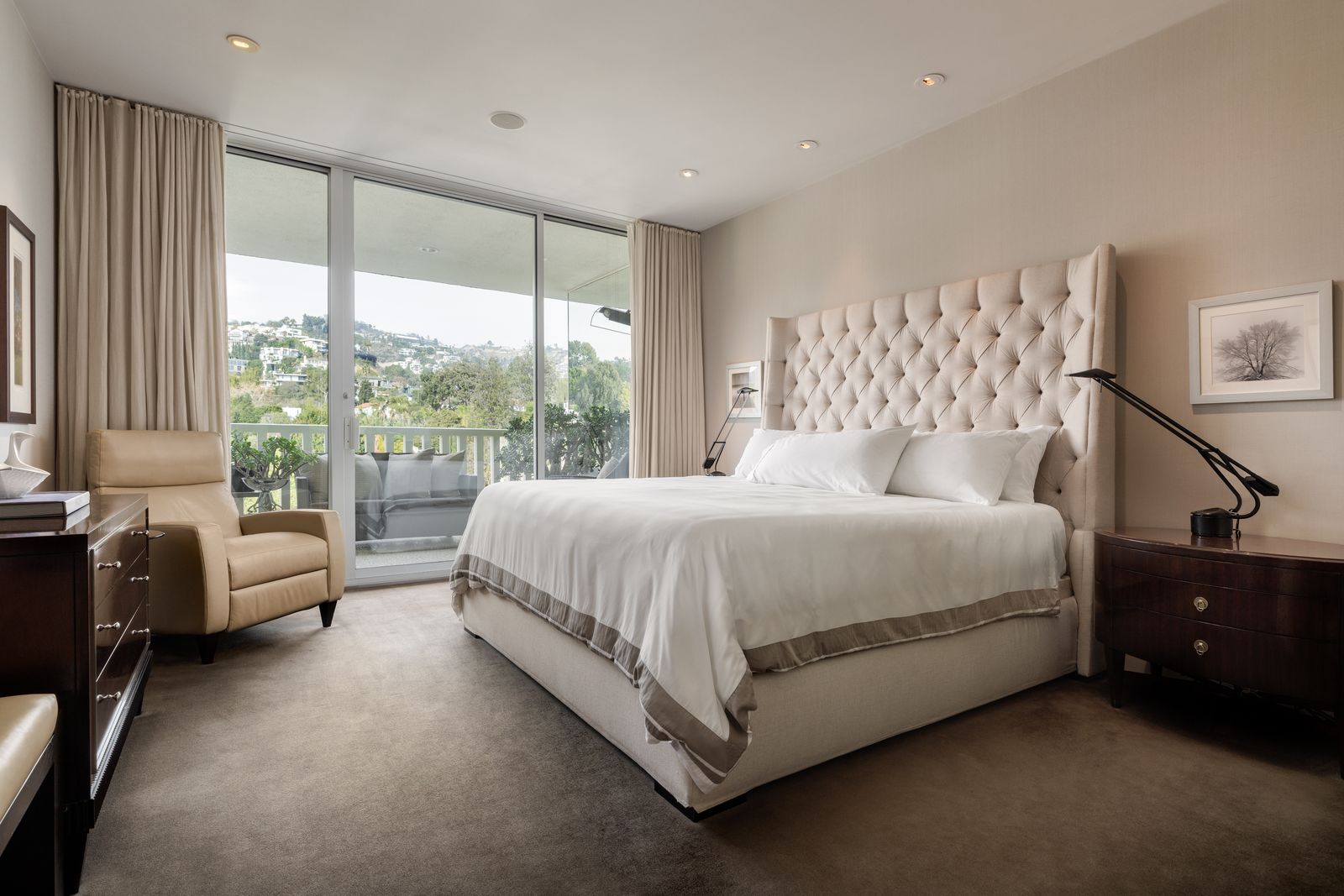 Sierra Towers: Sharon és Ozzy Osbourne otthona 2,4 M $-ért eladó!