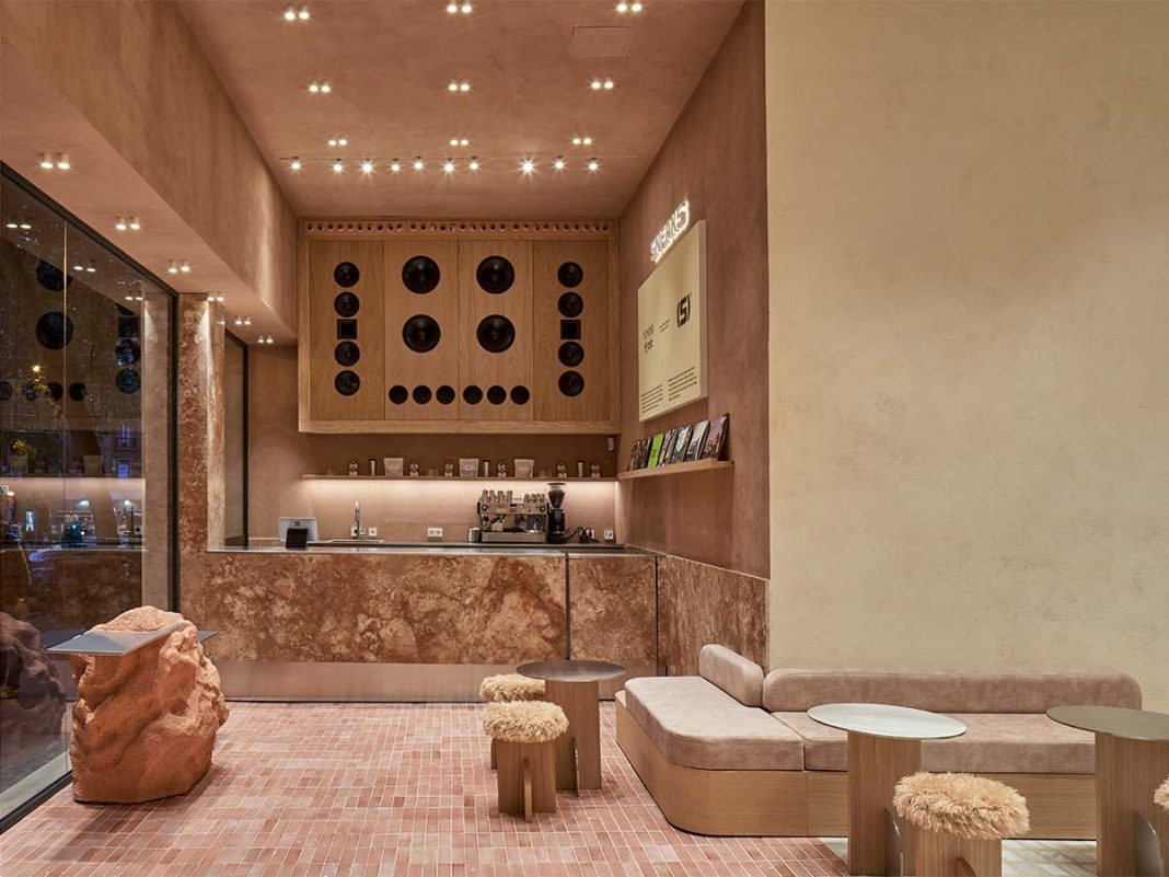 HOFF Flagship Boltja Velázquez: Fedezd fel az újdonságokat!