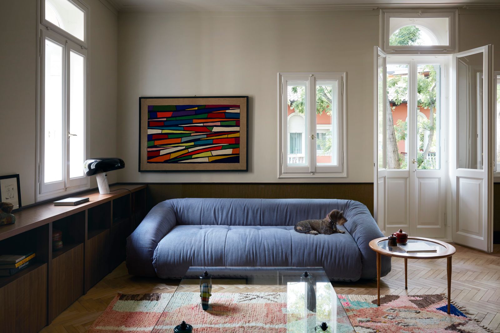 Kutyáról elnevezett olasz villa: modern otthonná alakult!