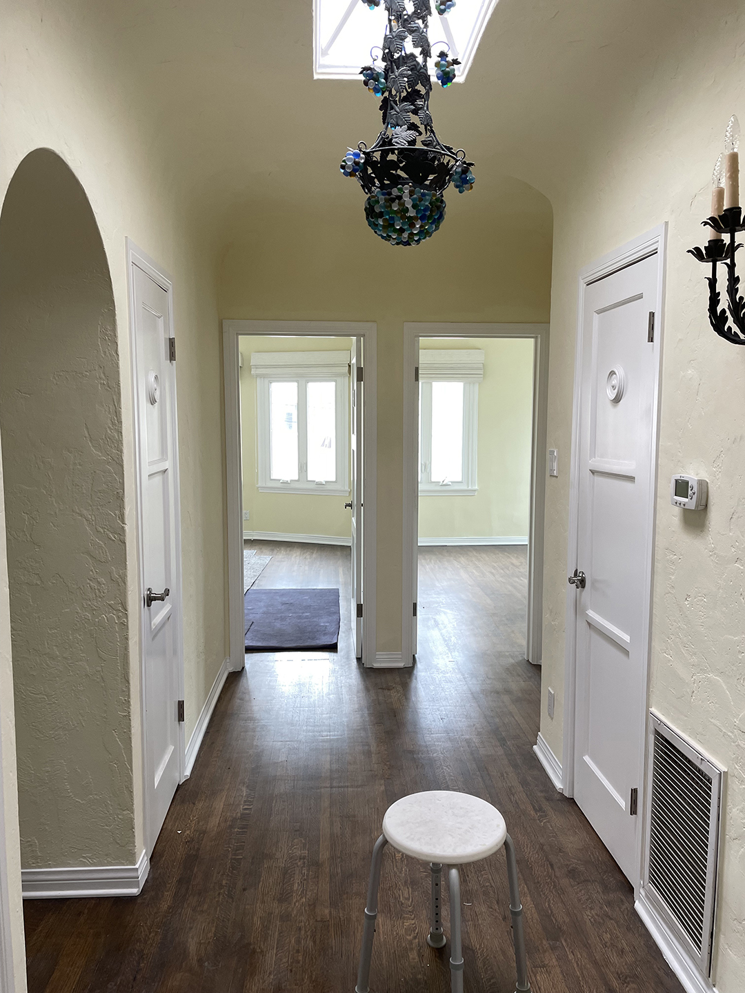 Lone Fox: Könnyű lábazó DIY a silány folyosók ellen!