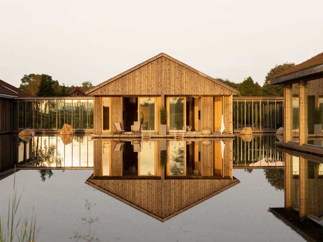 Természet ölelésében, építészet varázsával!