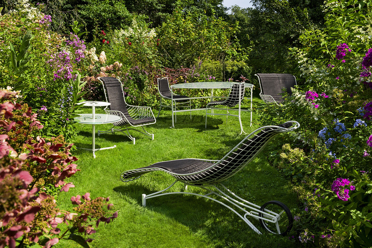 HOLLY HUNT: Újraéled Vladimir Kagan Kültéri Capricorn Kollekciója!