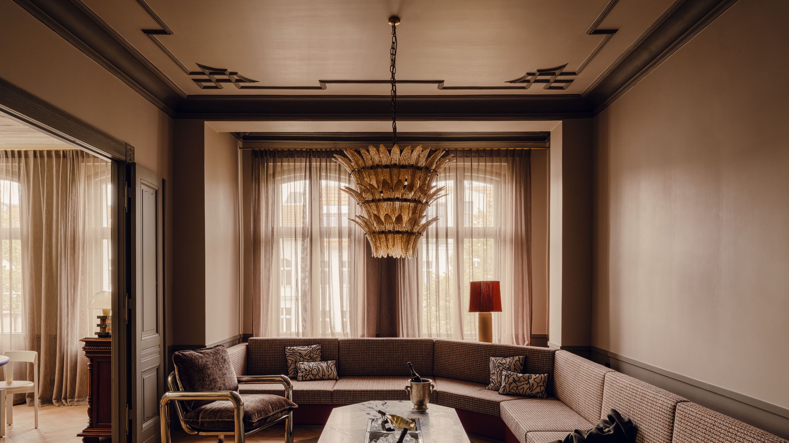 AD100: Fedezd fel a világ legjobb tervezőit!