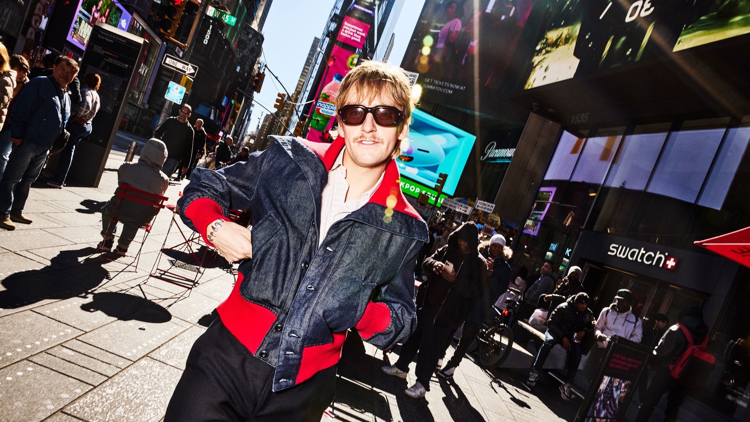 Gustaf Westman meghódítja Manhattant: Színes buborék vár ránk!