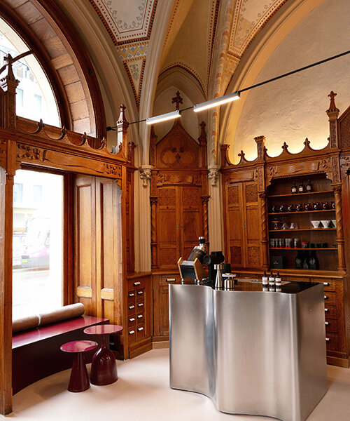 Laboratórium: Új kávézó nyílt a megújult neogótikus patikában!