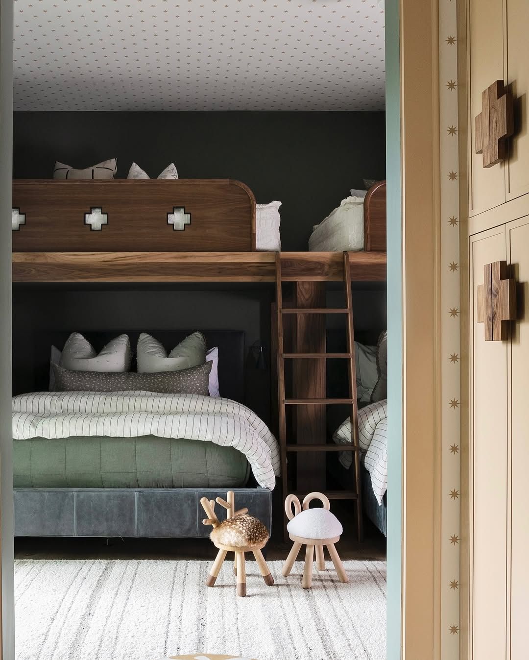 Hegyi Faházak: Kő és Fa a Coloradoi Erdőkben