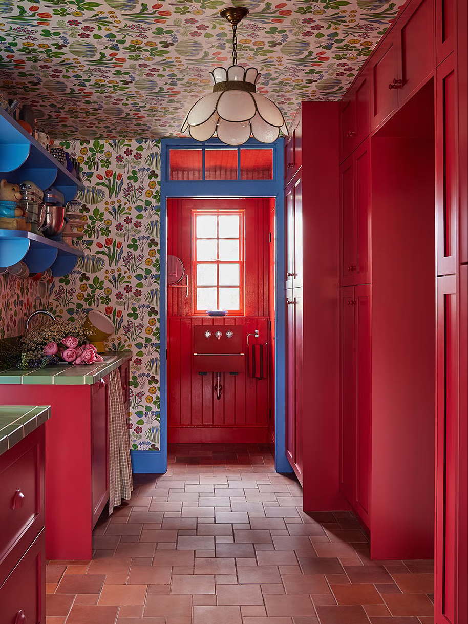 Angol Kunyhók és Austin Bungalók: 2025 Legjobb Otthonai!