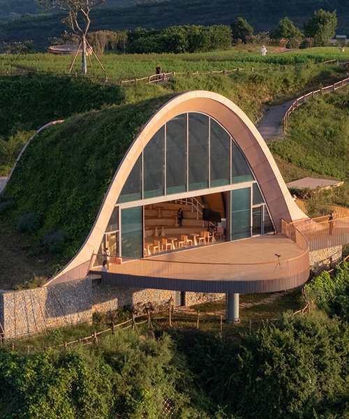 MVRDV: Földbe süllyesztett pavilon közösségi eseményekhez Kínában