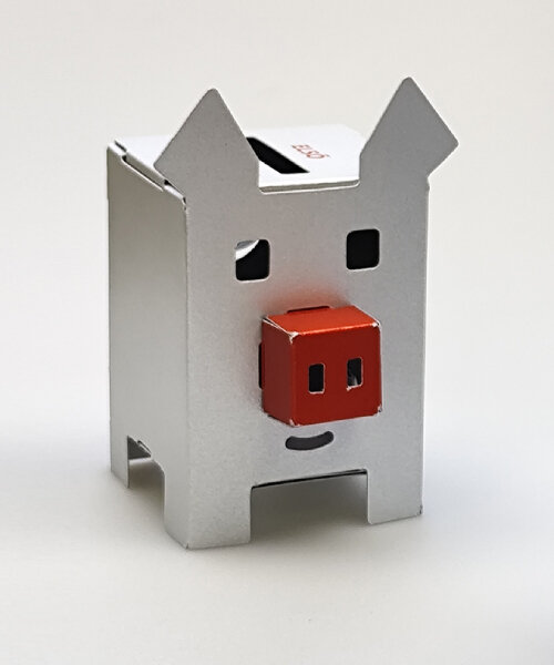 Fémes papírpersely: megtakarításra és adományozásra ösztönöz!