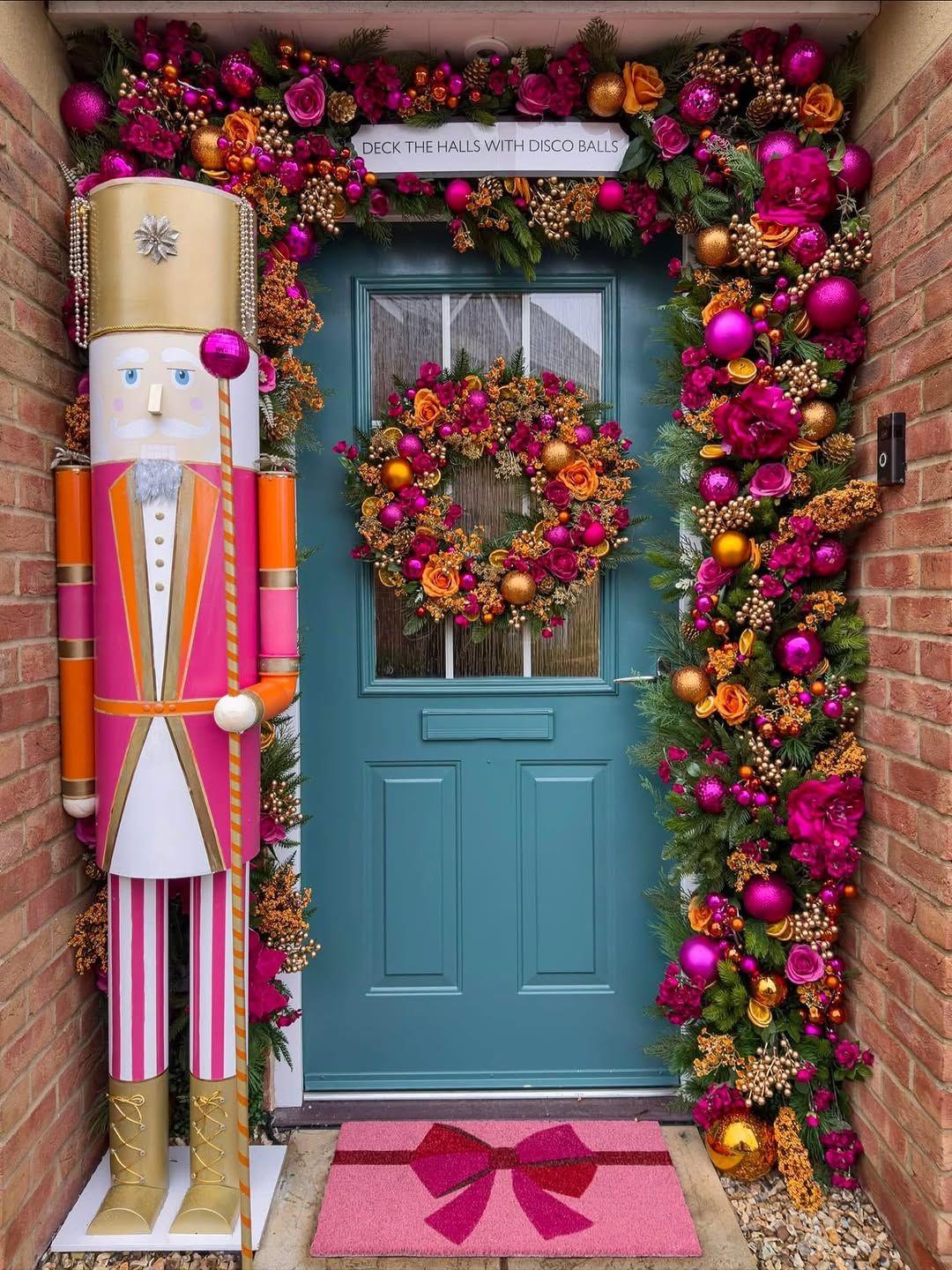 Karácsonyi Dekoráció: 22 Elbűvölő Asztalötlet!