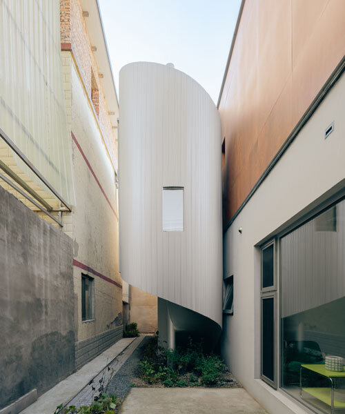 Rugalmas udvarok: DL atelier hibrid lakóház Pekingben!