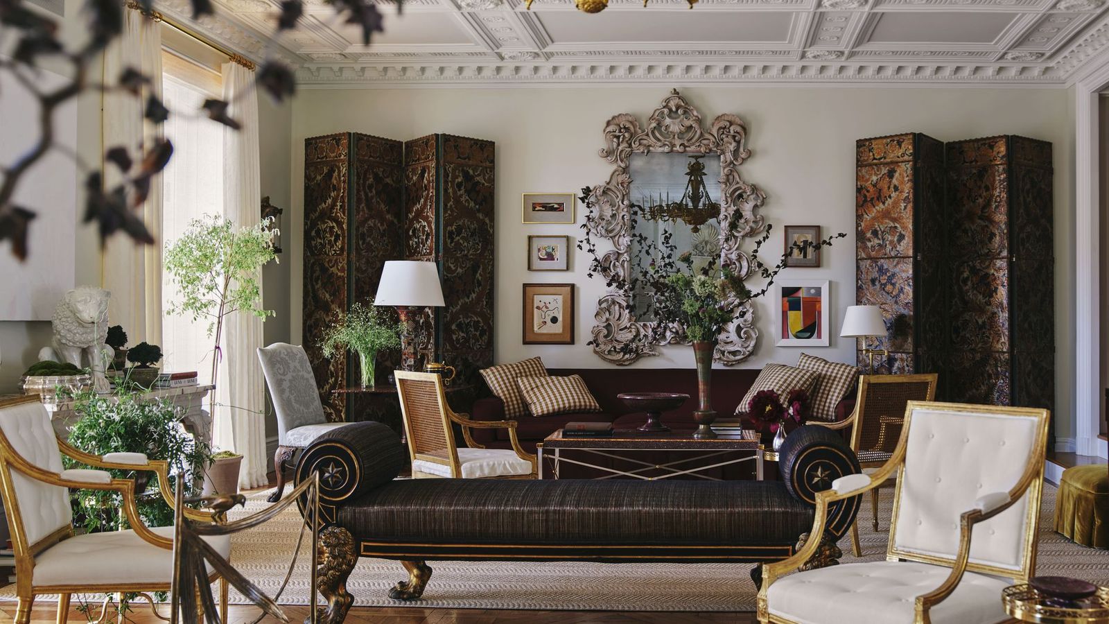 Jane Austen stílusa: 2025 legvarázslatosabb enteriőrjei!