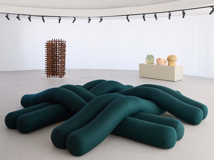 Célok: Fedezd fel a jelentés szövetét a NOMAD-ban!