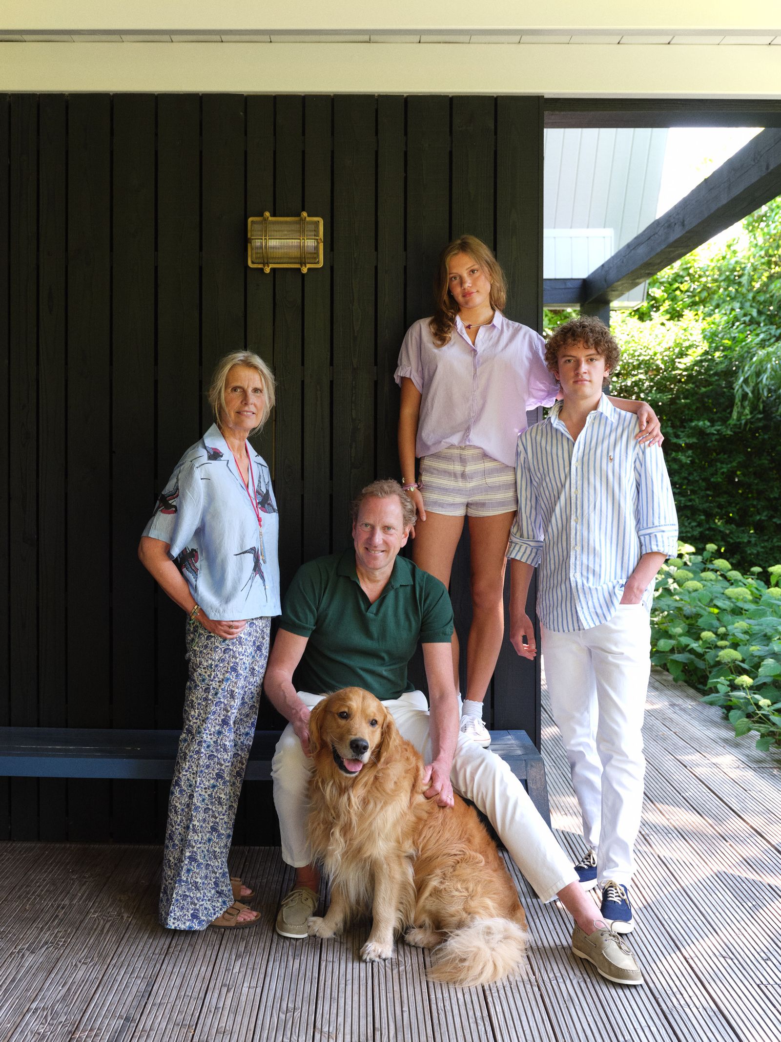 „Megmenteni a bolygót: Vásárolj antik bútorokat!”