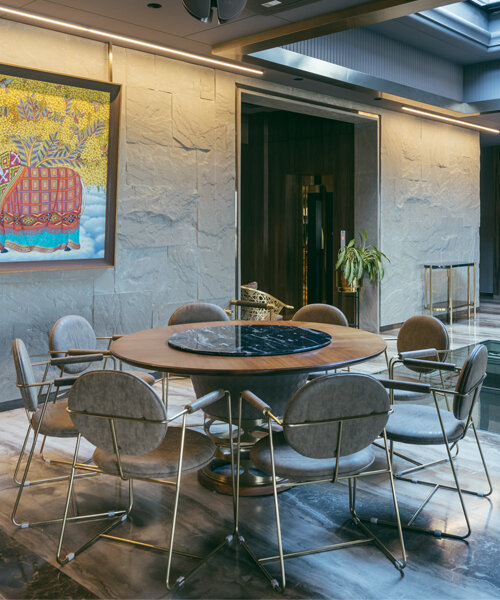 Penthouse: Neoklasszikus részletek brutál geometriai találkozása