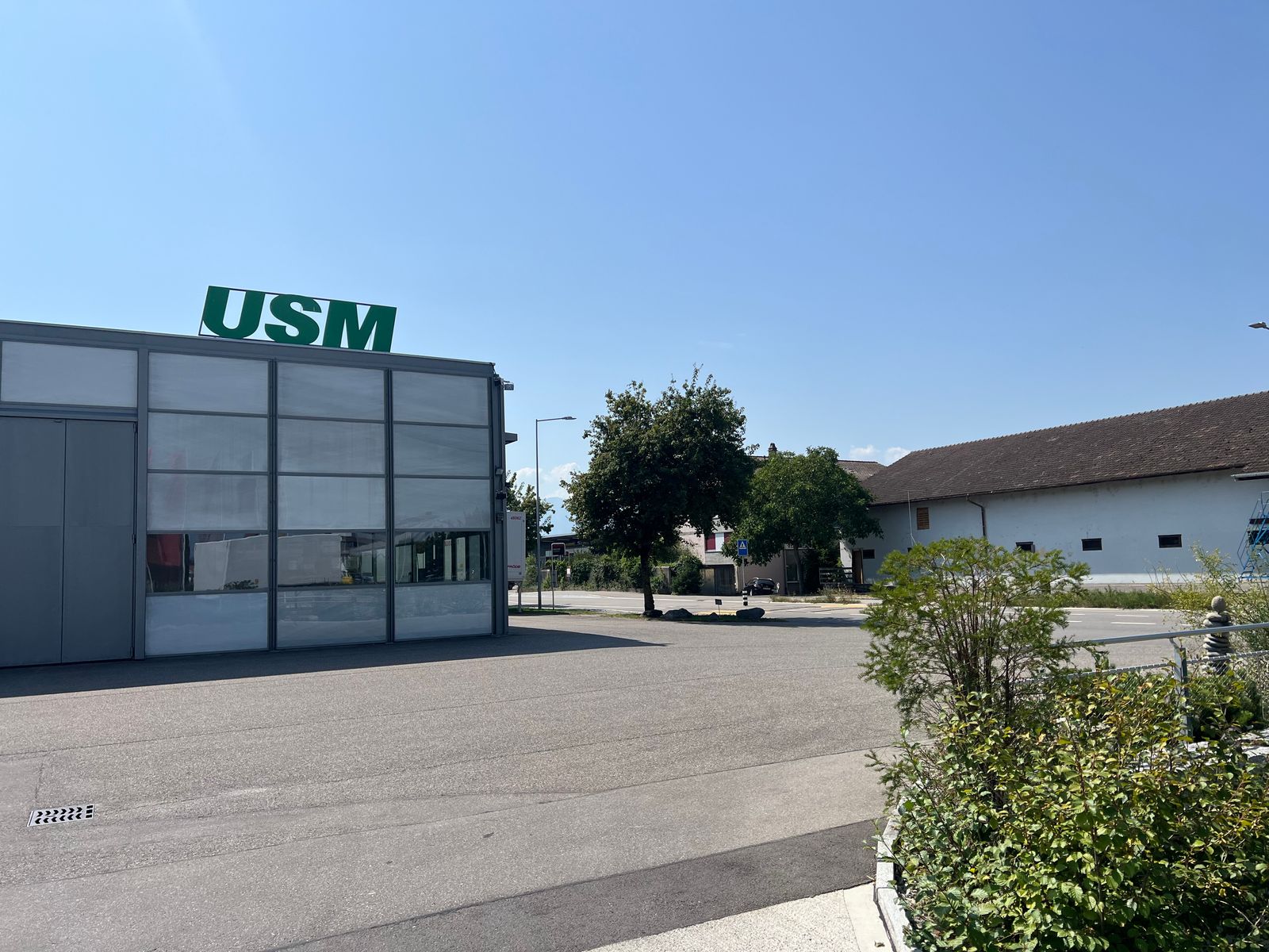 USM Haller: Hogyan lett a Gen Z kedvenc irodabútora?