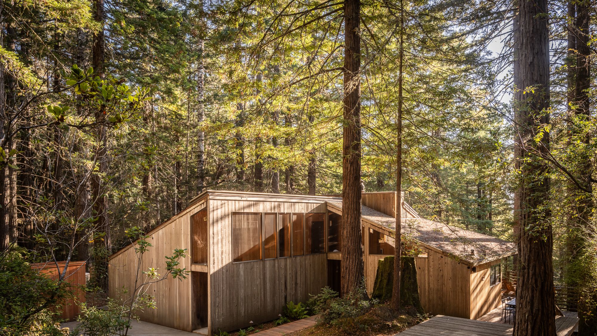 Tengeri Ranch Zarándoklatok: Egy Színes, Szokatlan Menedék