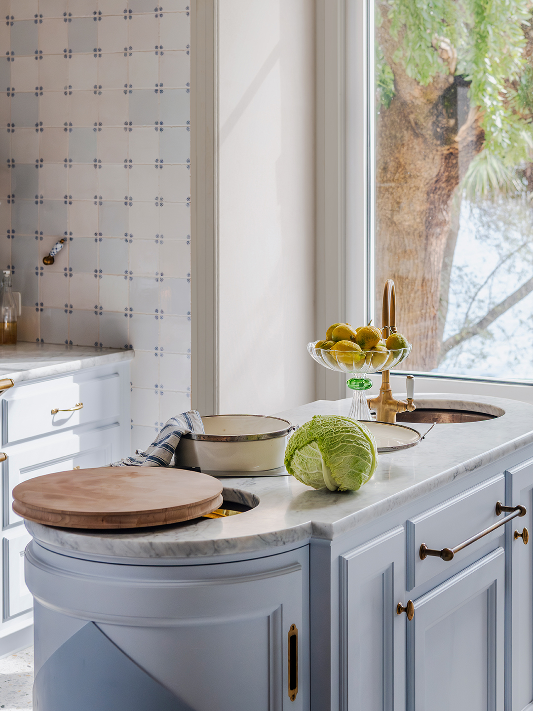 Konyhák tervezése: Íme a legjobb rejtett tárolási ötletek!