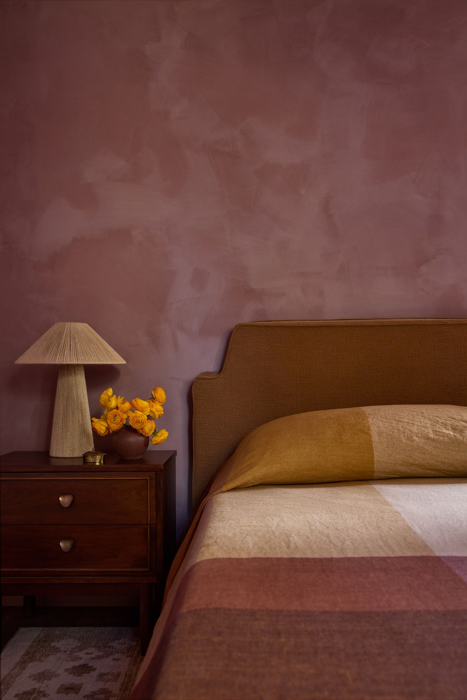 Szépségkreator Toni Bravo tévé és tervezőlap nélkül alkotott otthont!