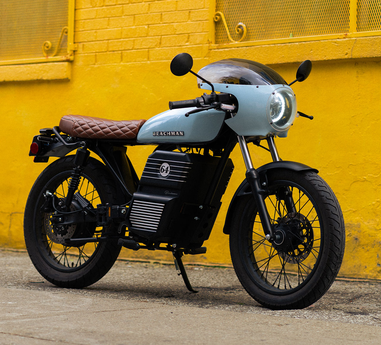 Beachman’s Electric 64 Street: Újragondolt 60-as évekbeli Café Racer!