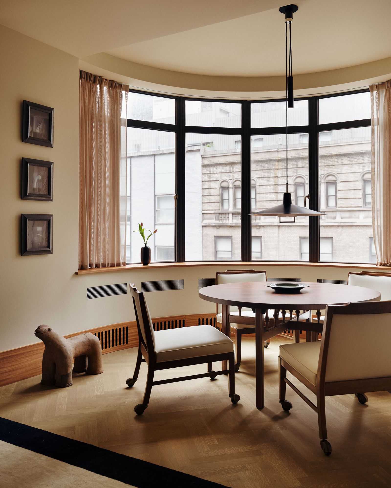 „1930-as évek Stílusos Lakása: Most végre otthonos!”