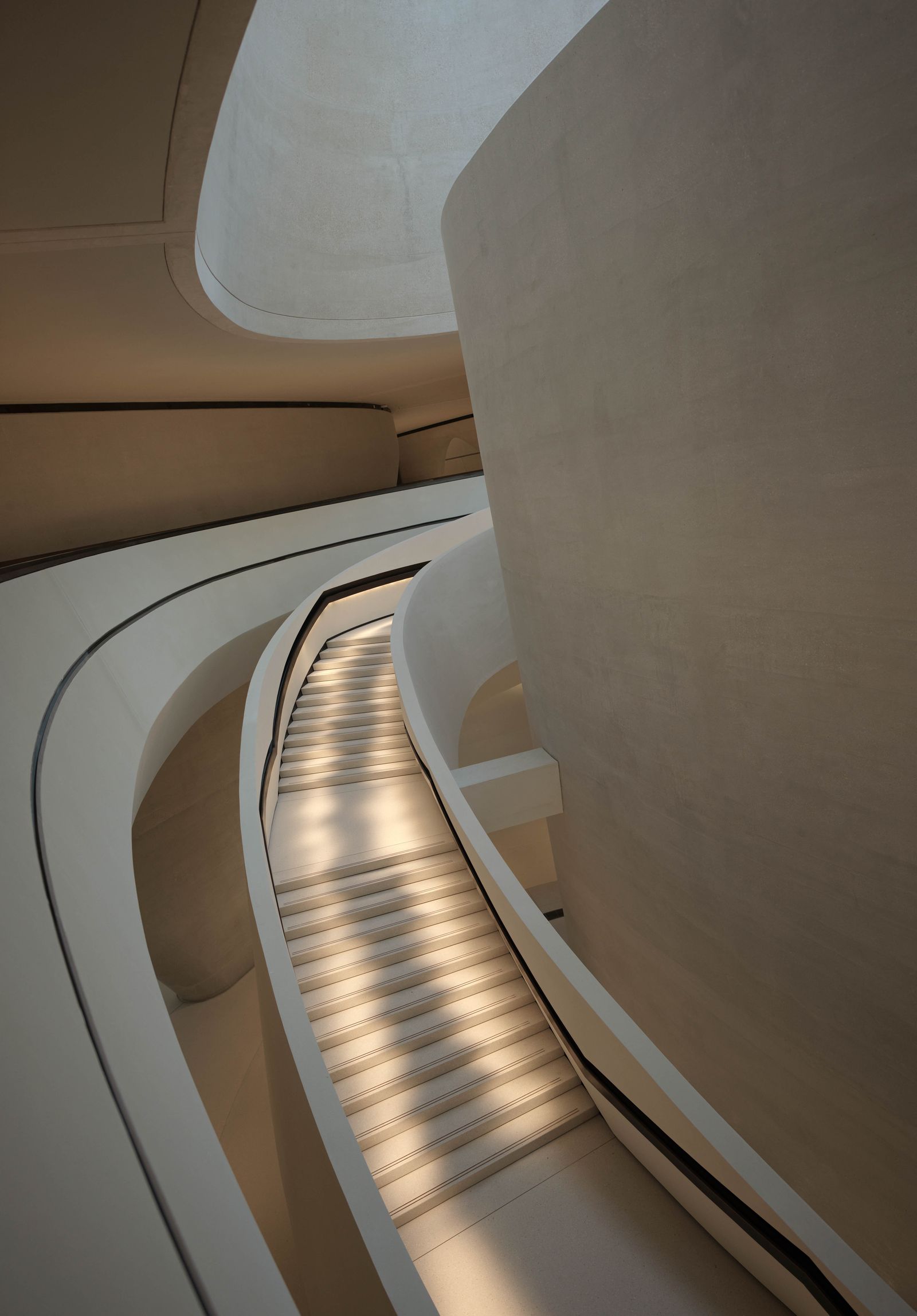 Kulturális fénylő csillag bontakozik ki Abu-Dhabiban!