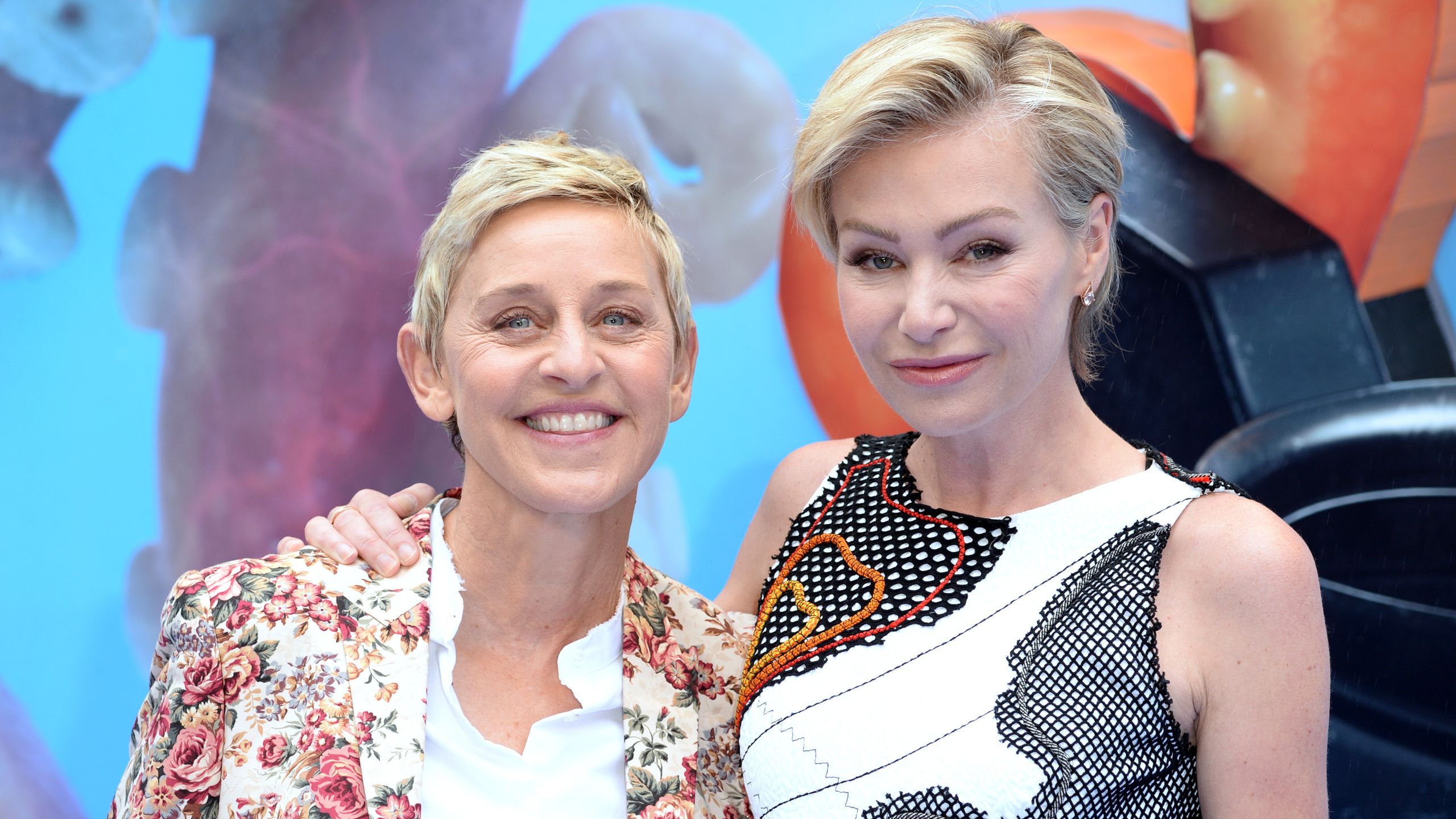 Ellen DeGeneres és Portia de Rossi visszatér az USA-ba?