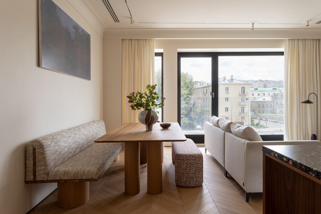 Meleg Modern Belső Terek: Sétálj a Kényelemben!