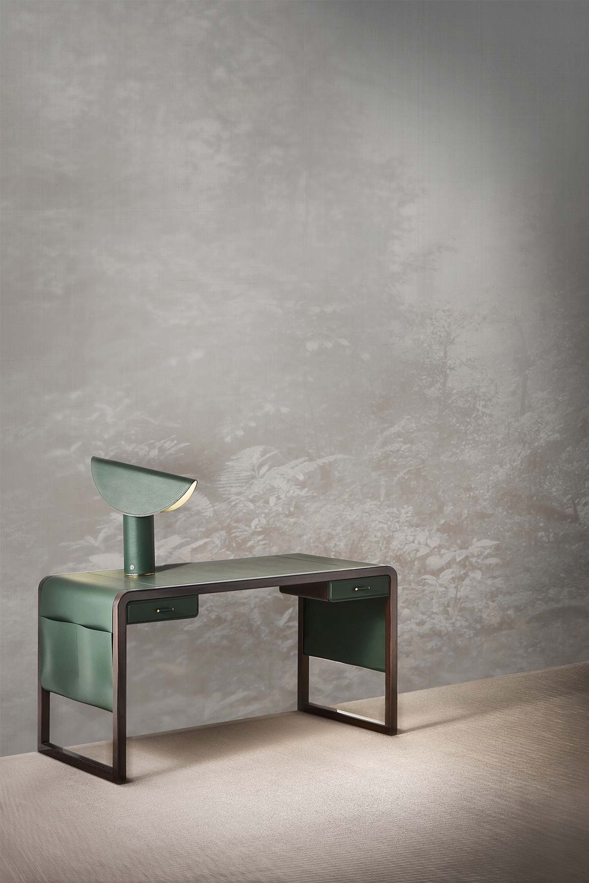 Drága szálak Párizs szívében!