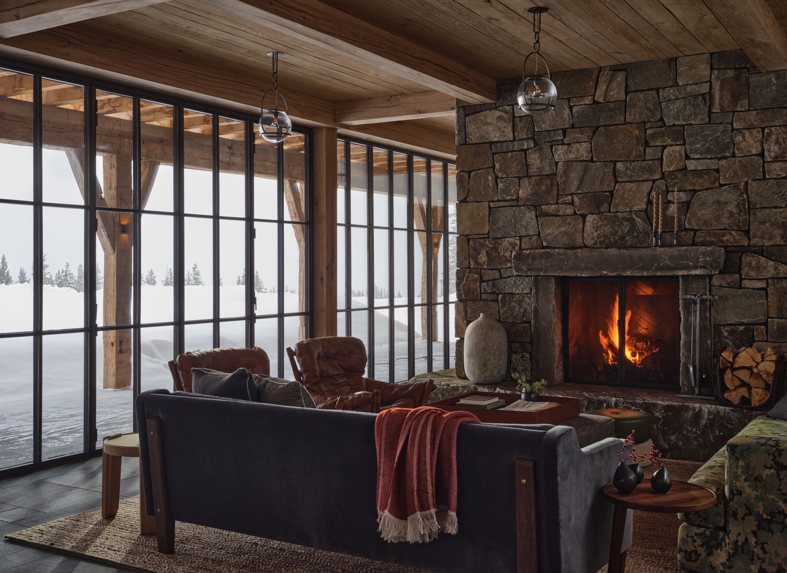 Vendégházakkal kezdődött a Yellowstone Club hegyi álom!