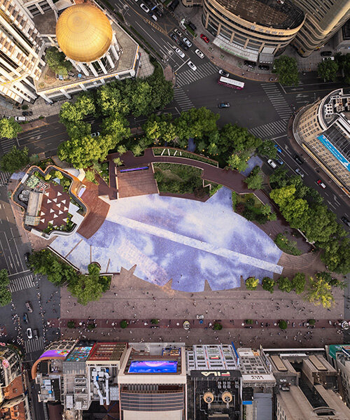 Benedetta Tagliabue: Kaleidoszkópikus táj a shanghai Century téren