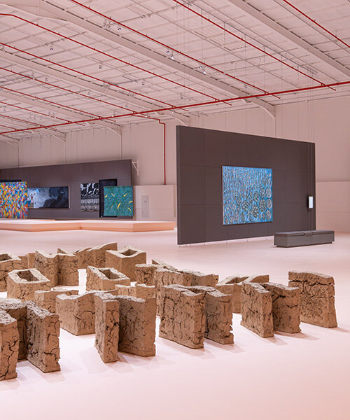 FormaFantasma: Ívelt síkok folyamata a Diriyah Biennálén!