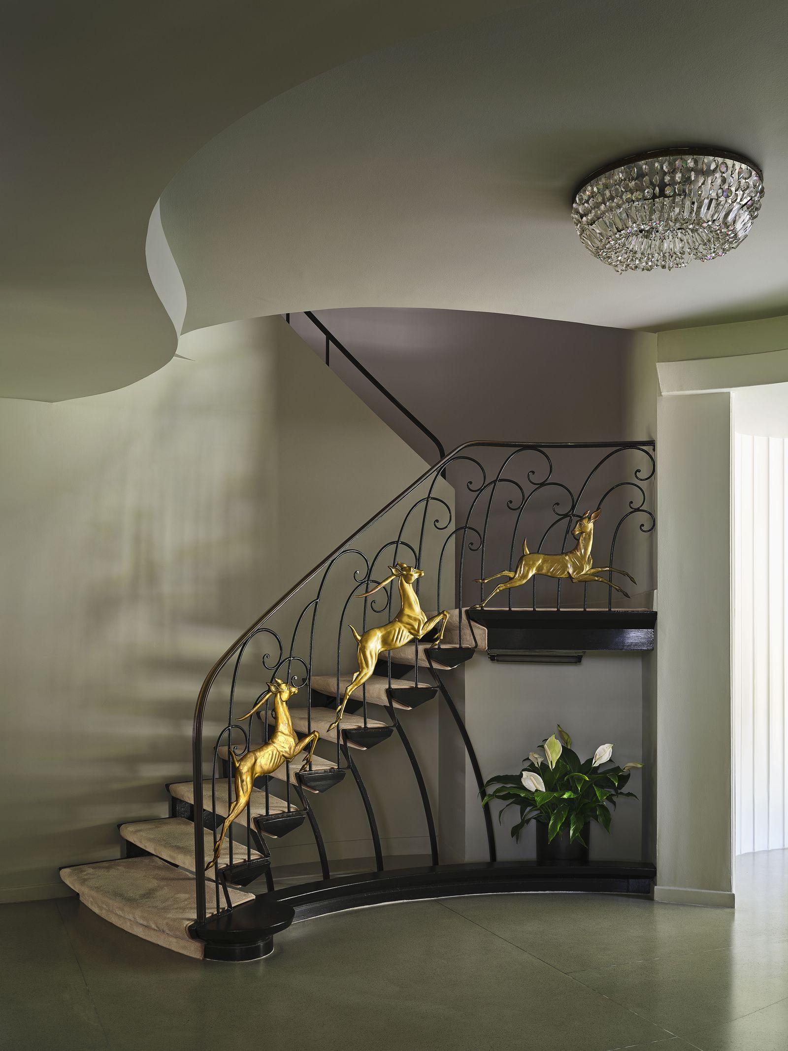 Új élet Paul R. Williams forradalmi otthonában L.A.-ben!