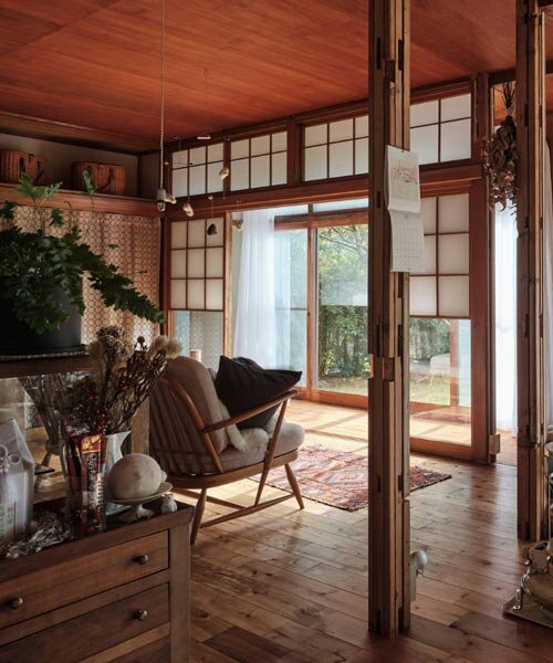ROOVICE: Régi japán otthon újraélesztve fából készült belsőkkel