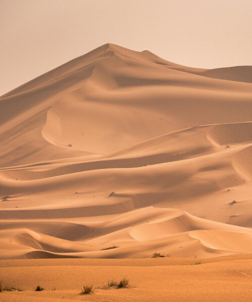 Sivatagi homok: építhetünk belőle házakat és utakat?