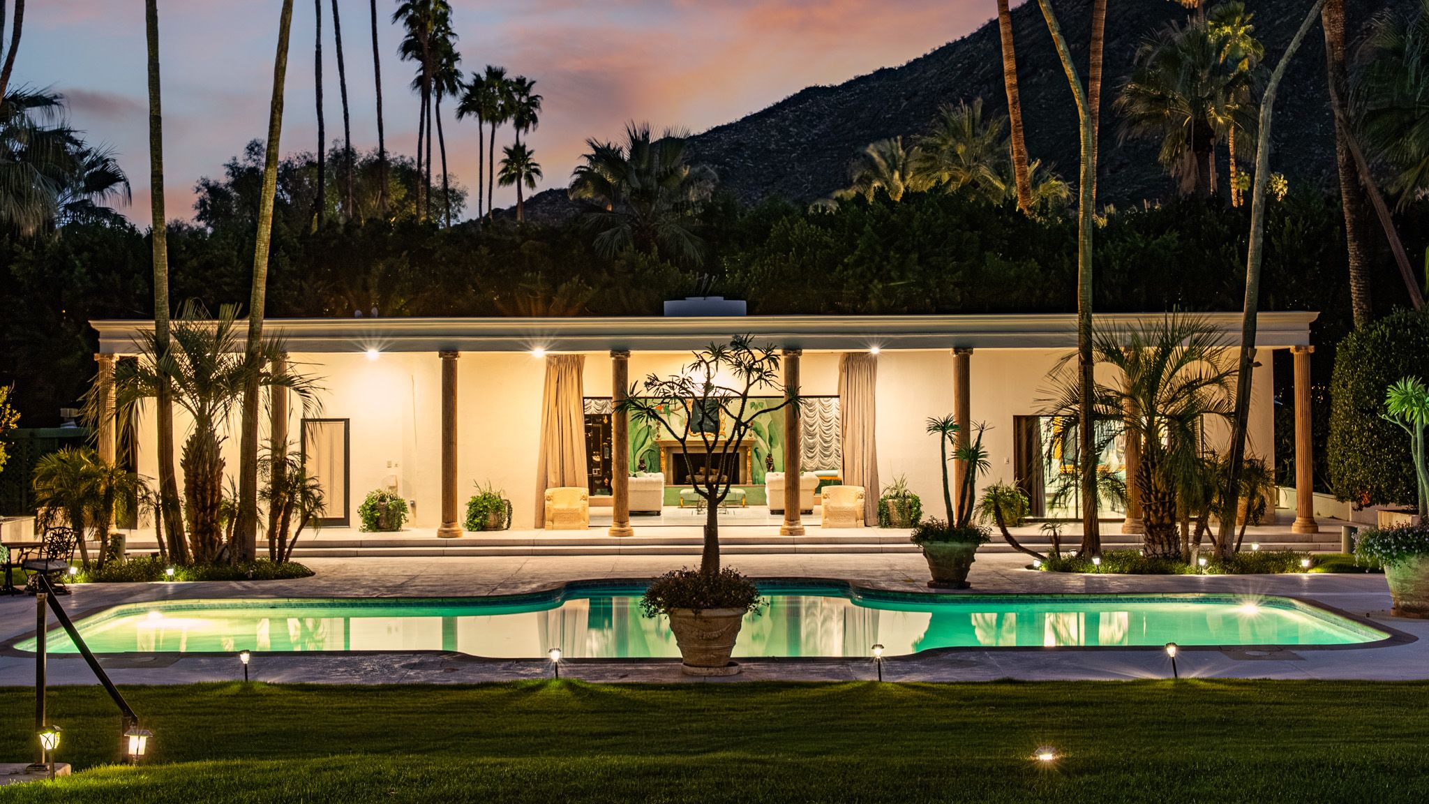 Cary Grant palm springs-i vakációs otthona 12,68 millióért eladó!