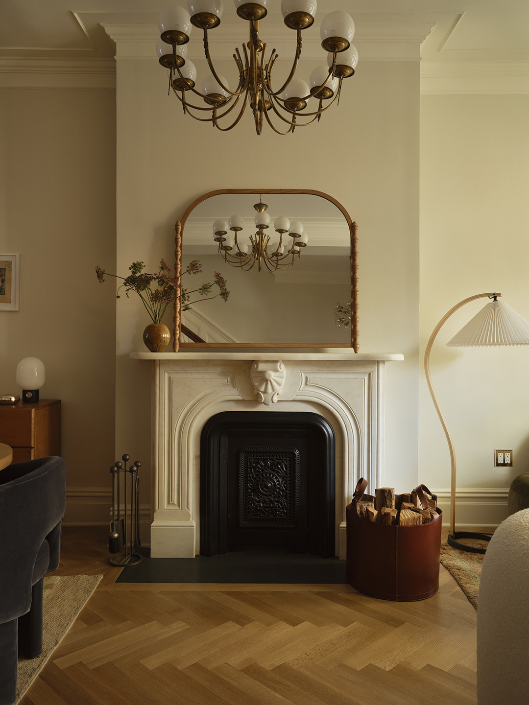 1970-es évek Polaroidja: Brooklyn Brownstone átalakulása!