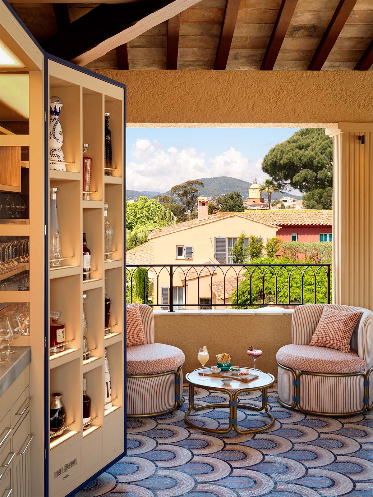 Égi bár a bay felett: lenyűgöző kilátás vár!