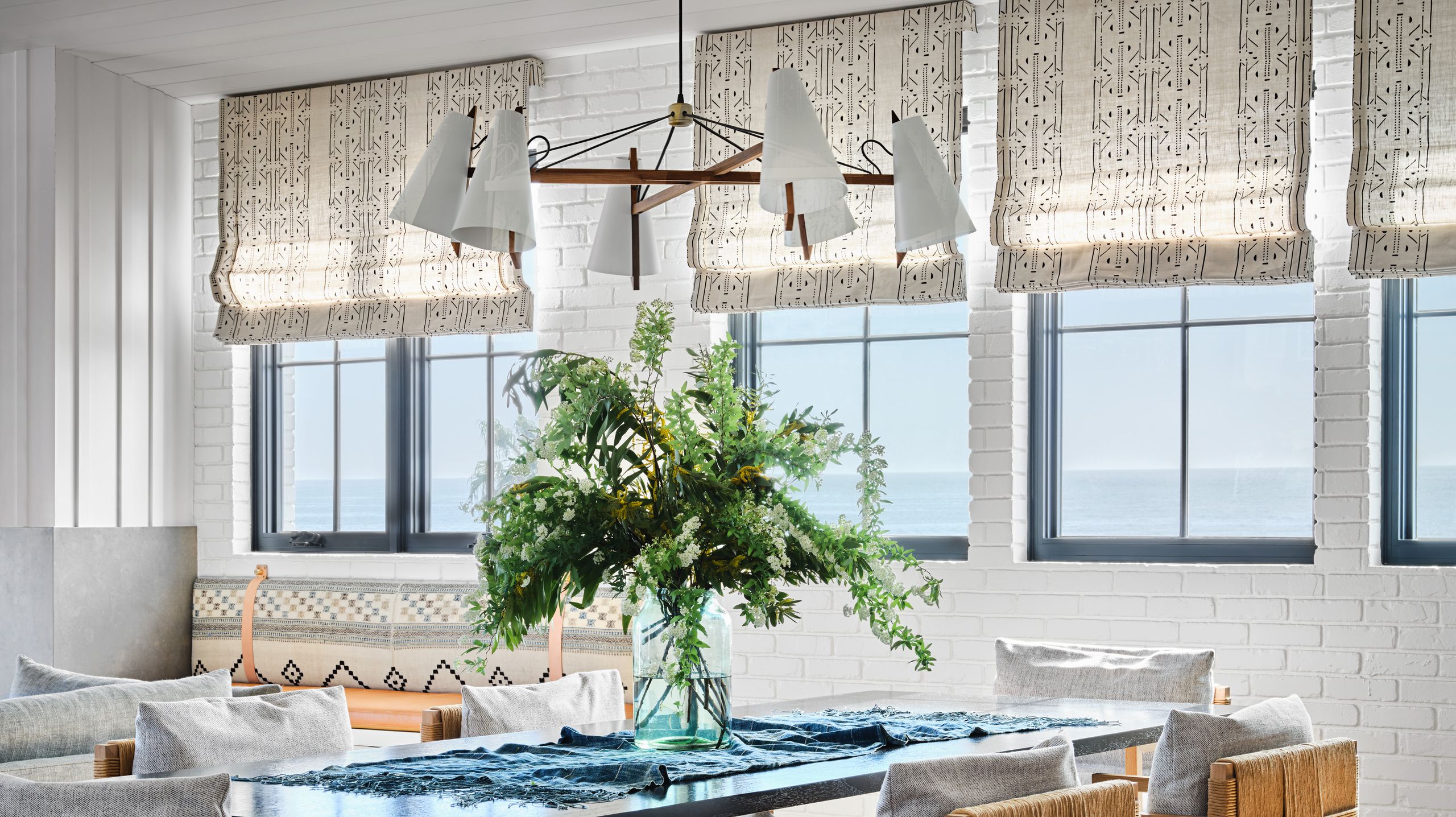 Roman Árnyékolók: 7 Legjobb Választás, Ha a Függöny Nem Elég!