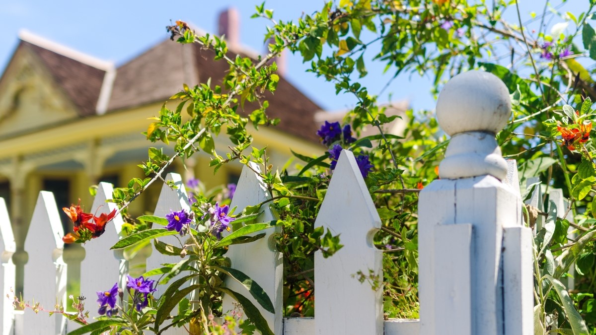 Sárga konyhabútor ötletek: ragyogó és trendi 2026-ra!