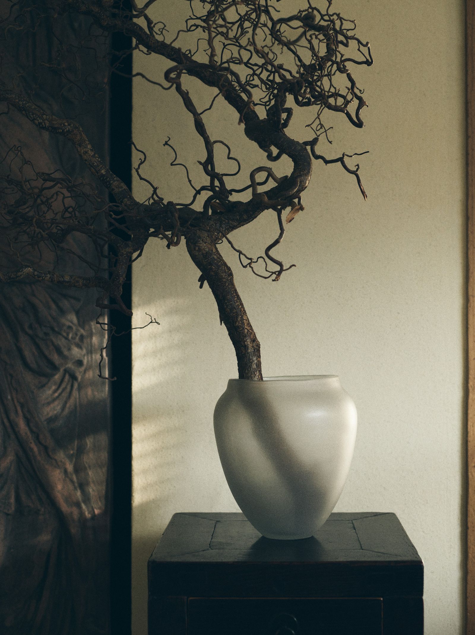 Zara Home: Colin King 2,800 dolláros tojáslámpája!