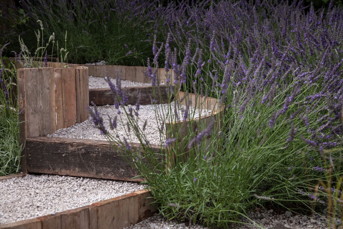 Mintázat: 2026-os belsőépítészeti ötletek, amik túllépnek a dekoron!