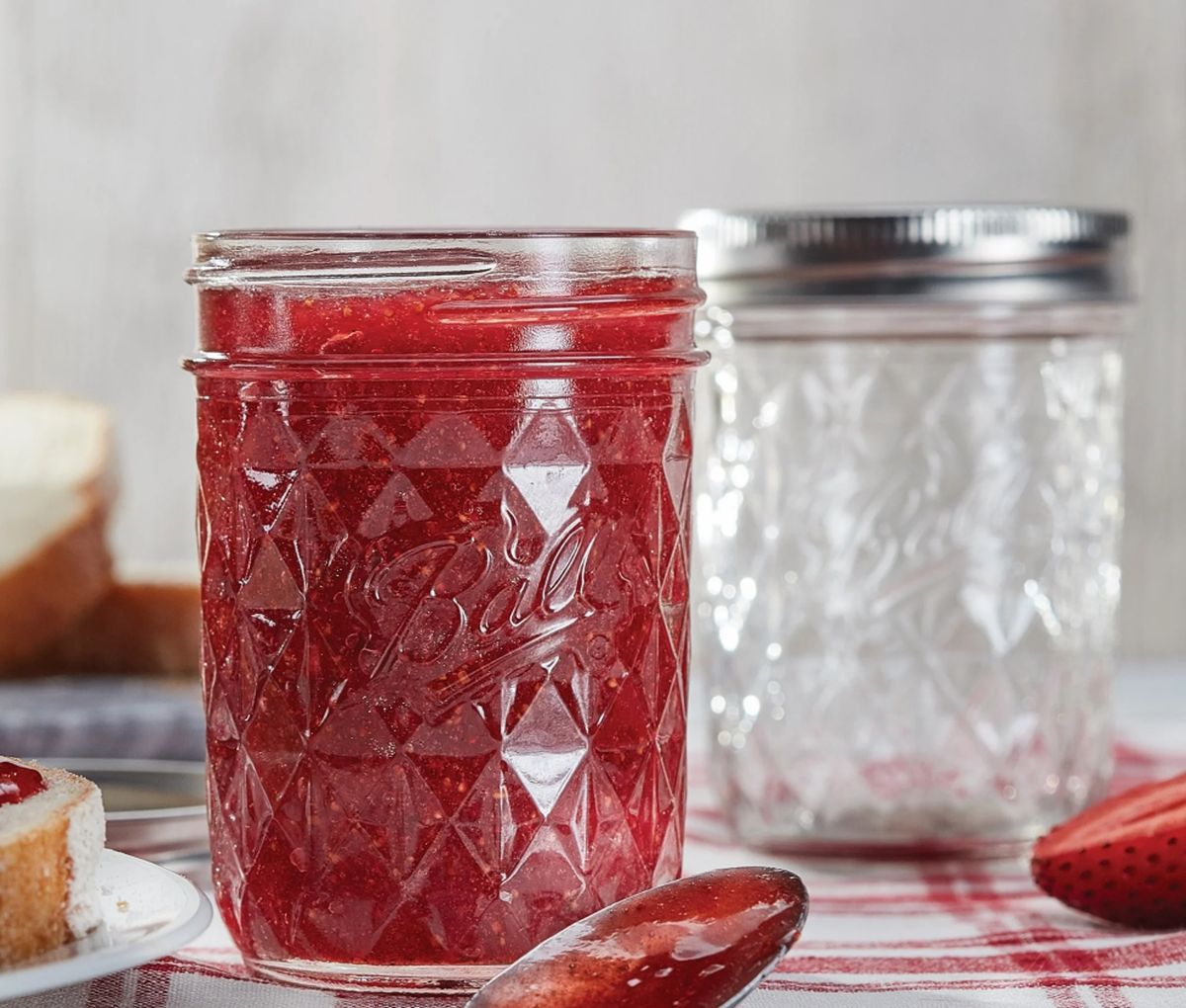 Diófa konyhabútor ötletek 2026-ra: a gazdag dizájn!