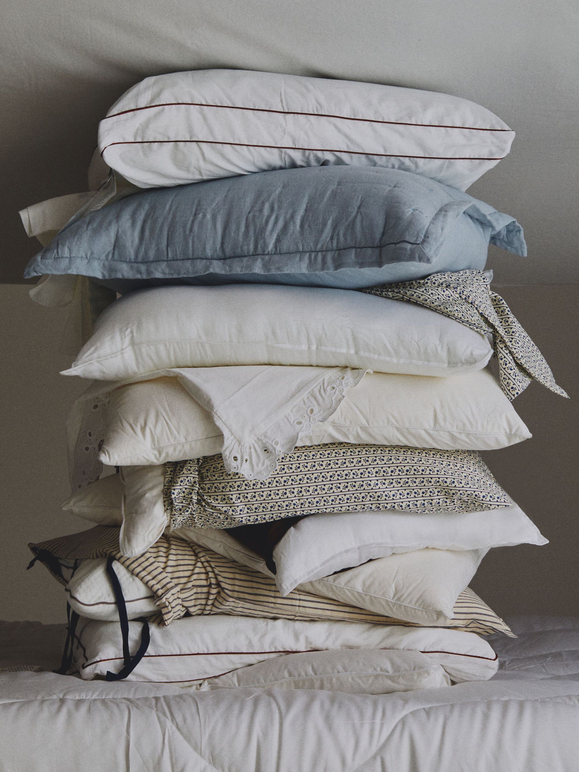 Legjobb párnák: Tesztelt kedvencek a hálószobánkban!